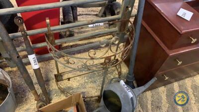 Raw iron stand