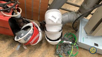 8 x hard hats