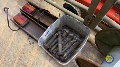Heavy duty bolts