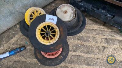 Job lot of wheels