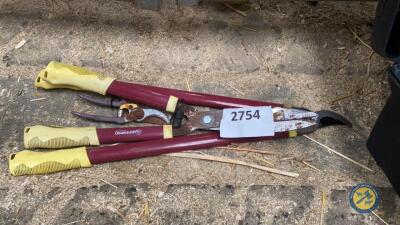 3x garden shears