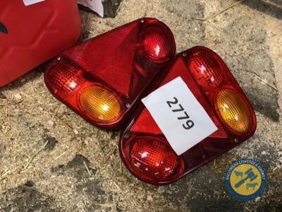 Trailer tail lights