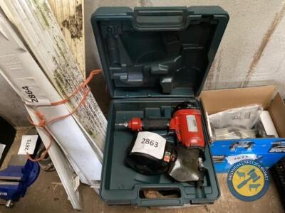 Haulbold nail gun & nails