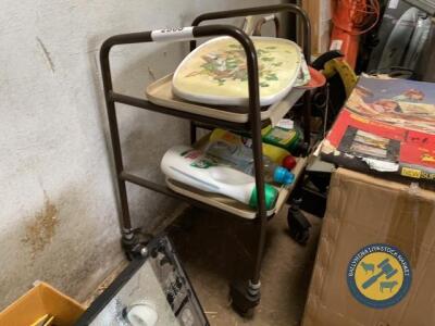 Trolley & trays