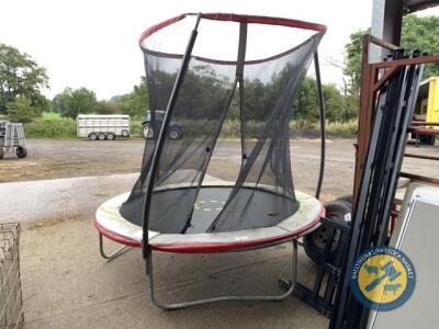 Trampoline