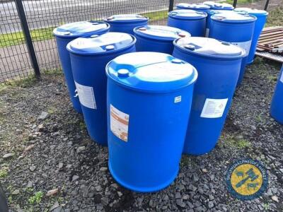 6x blue plastic 40gln barrels