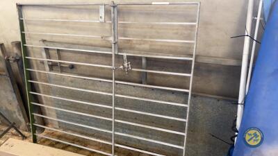 Galvanised gate with fittings 1200mm