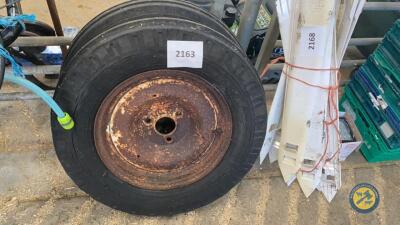 Rims & tyres for Jones star baler