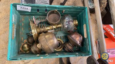 Box of lamp parts