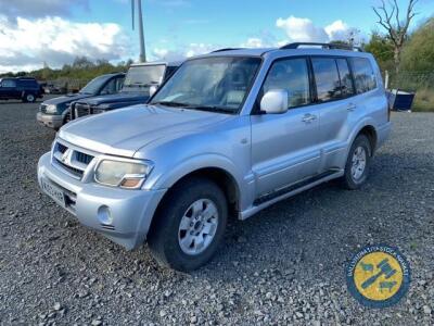 Mitsubushi Shogun Warrior D1-D auto estate 2004, WU53 HXR, MOT Dec21, 156,000miles, taxbook & key, diesel, drives well