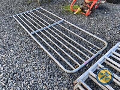 Approx 10ft field gate