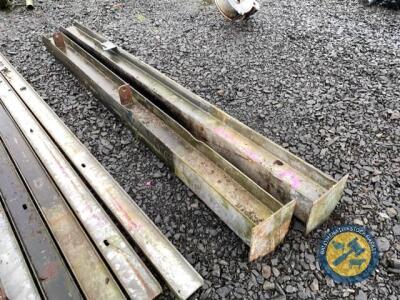 2x heavy duty gate posts 9ft