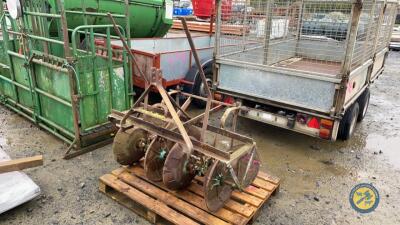 Turnip drill