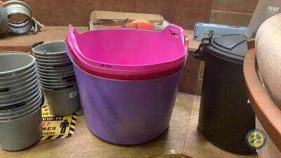 4x 75L coloured tubs