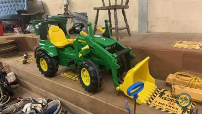 John Deere pedal tractor with loader