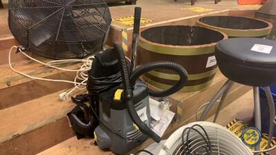 Karcher PV51 hoover bag & attachements