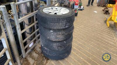 4 wheels 205-16-R16 winter tyres