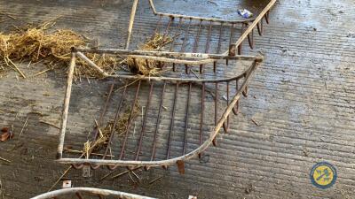 horse hay rack