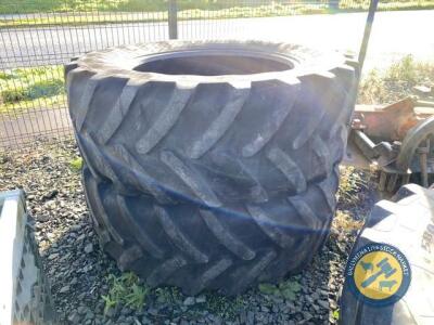 2x Michelin rear tractor tyres 600-65-38