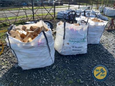 3x tote bags of firewood