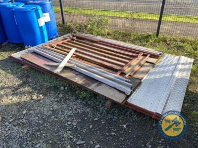 Complete sheep decking system for either trailer or small lorry