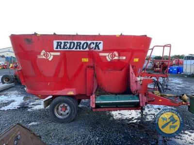 RedRock twin tub feeder with shaft