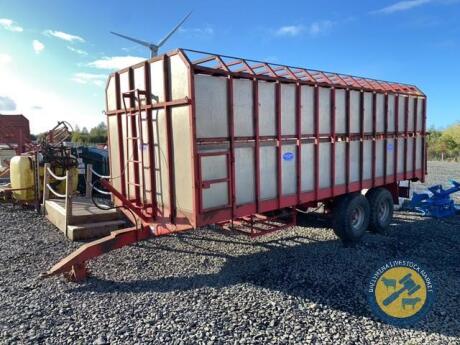 Johnston 20ft tractor drawn cattle trailer with tank