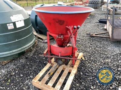 Jola small manure sower with shaft