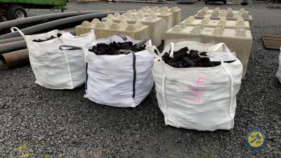 3x tote bags of peat