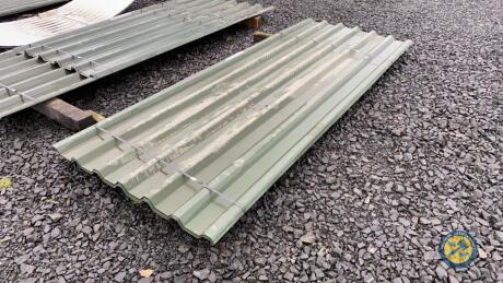 1x 9", 5x 7'6" green plastiseal