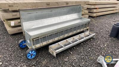 IAE 8ft creep feeder as new & 6" feeding trough