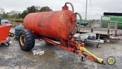 Star 1100gln slurry tanker with new vanes & bearings in pump, serviced in March, new ram on back door with shaft