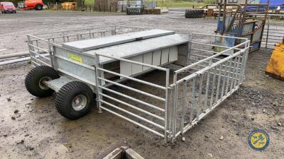 Condon galvanised lamb or hogget creep feeder with gates & is mobile