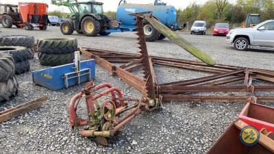 Massey Ferguson finger bar reaper