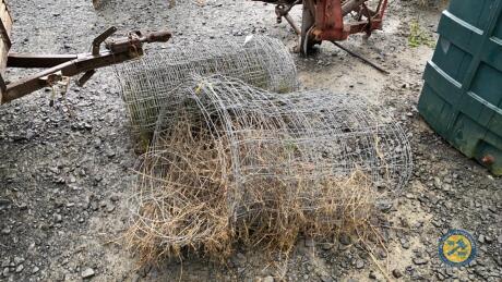 2x rolls of used pig or sheep wire