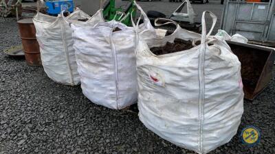 3x tote bags of peat