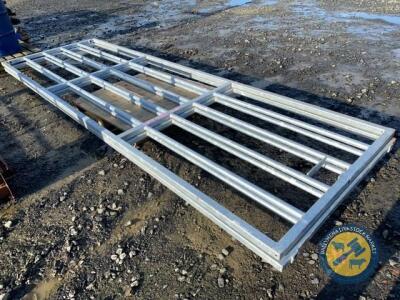 2x 15ft cattle handling gates heavy duty