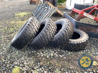 4x Land Rover tyres 235-70-16 rough terrain