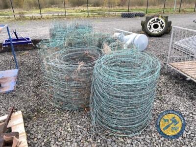 14x rolls of used sheep wire