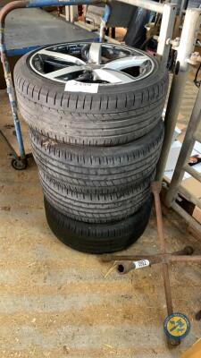 4x Audi tyres & rims