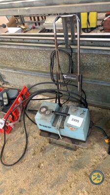 KEW power washer