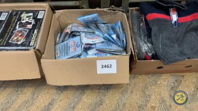 Box lot of windscreen frost shield