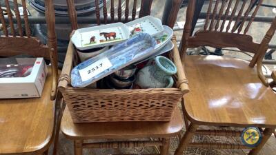 Basket of trays & jars