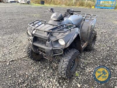 Kawasaki quad bike 250cc, 4 new tyres