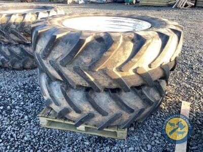 2x Michelin tyres & rims to suit NH 774 7840 18.4-R38