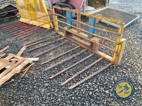 Buckrake to suit handler