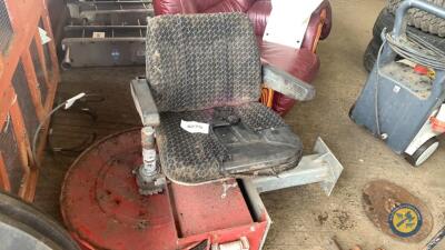 Tractor seat