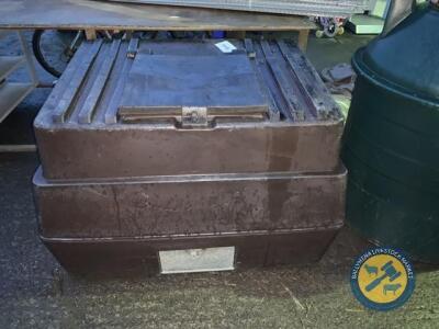 Half tonne tyrrell coal bunker (no leaks)