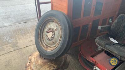 Front wheel to suit Massey 600 x 19