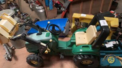 John Deere tractor & loader